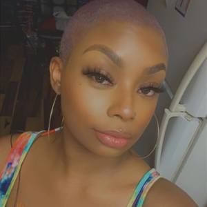 Meet your Posher, Ashunti